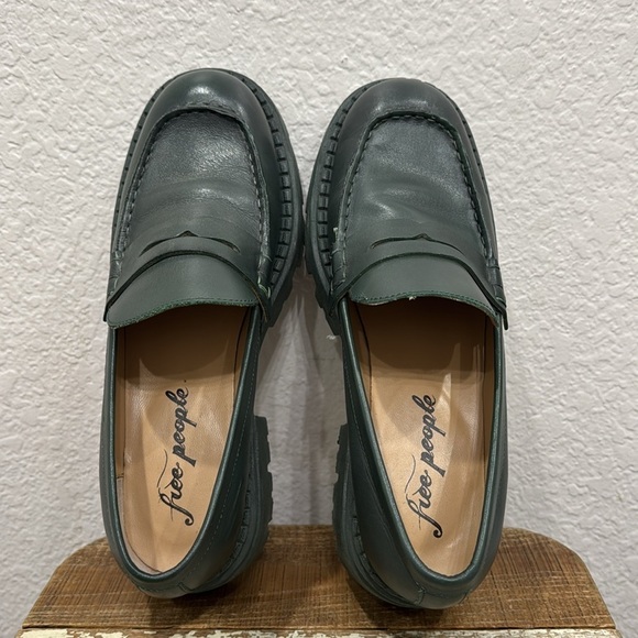 Free People Lyra Lug Sole Loafers Emerald Green Size 39.5 - Picture 7 of 8